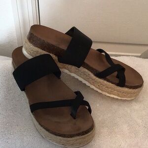 Madden Girl Platform Sanders